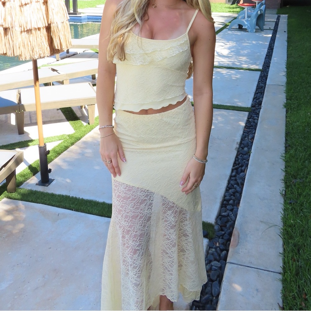 SHEIN Cream Lace Outfit
